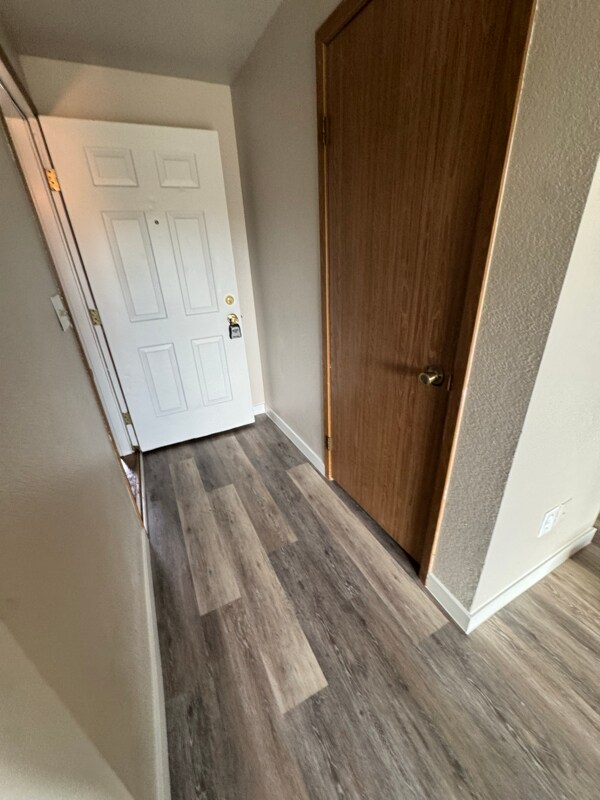Foto del edificio - 6557 W Douglas St