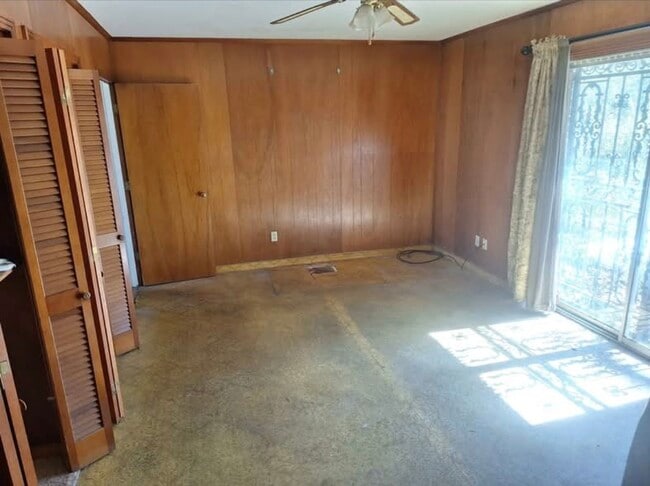 Foto del edificio - 139 Wagwood St