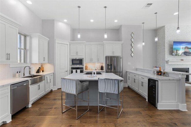 Foto del edificio - 4962 Edison Park Ln