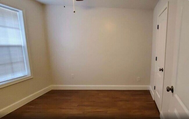 Foto del edificio - 2023 Barnsley Ln