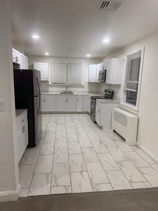 Foto del edificio - 245 Hayes St