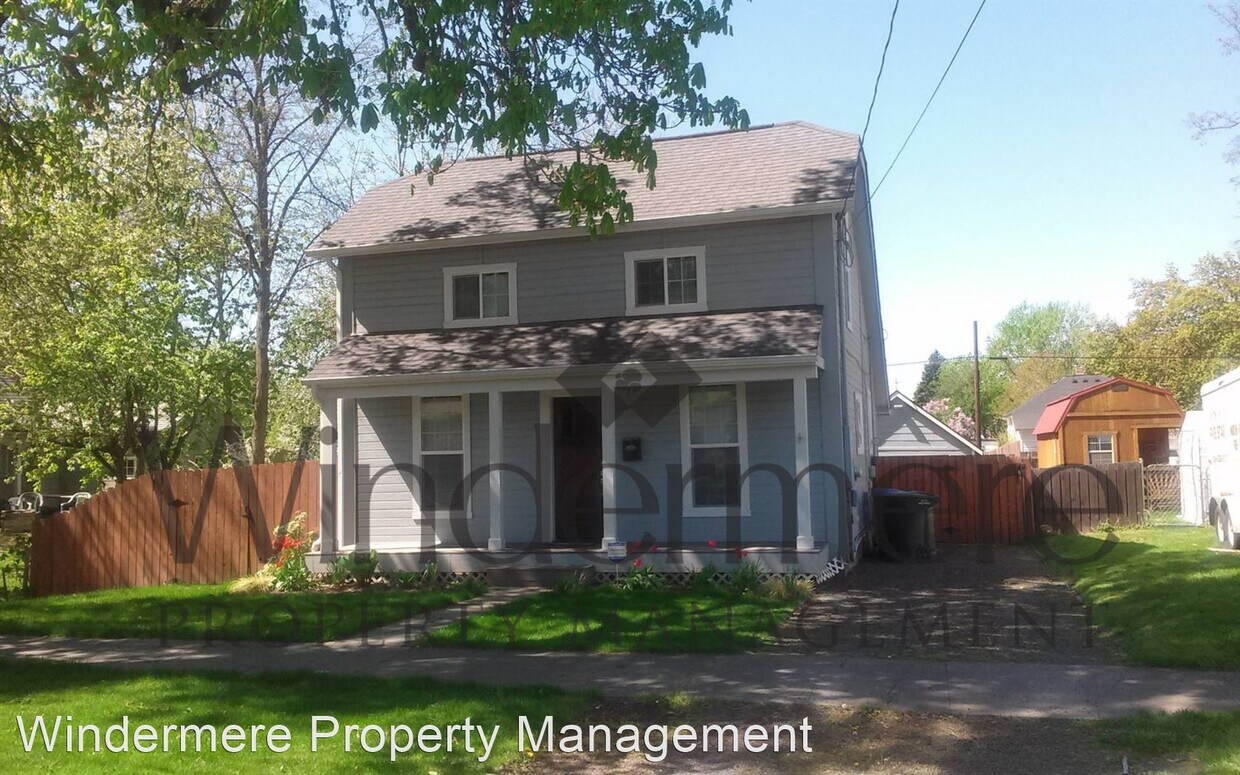 Foto principal - 1007 Bonnie Brae St