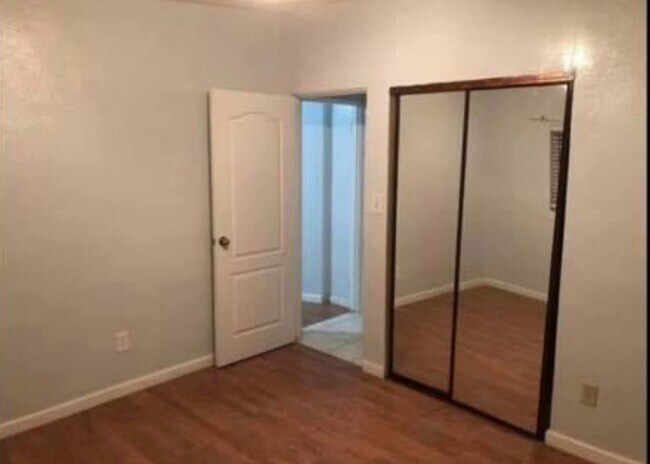 Foto del edificio - 1510 Egan Dr