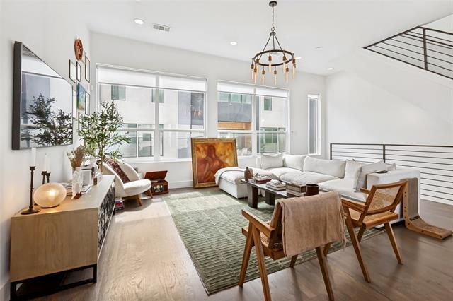 Foto del edificio - 2319 Kirby St