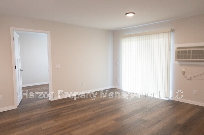 Foto del edificio - 1740 Willow St