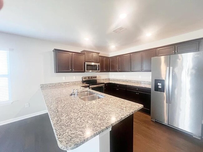 Building Photo - 259 Millen Dr
