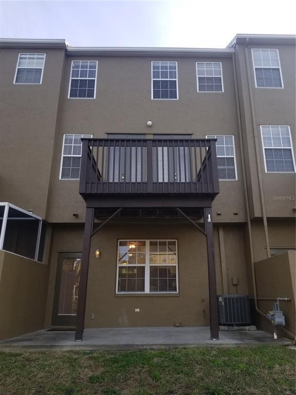 Building Photo - 2927 Pointeview Dr