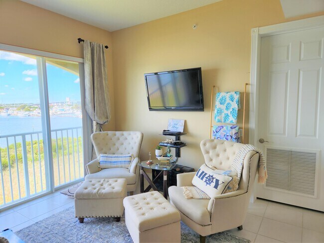 Foto del edificio - 31 Harbour Isle Dr W