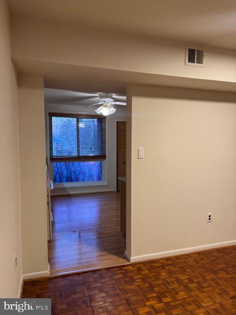 Foto del edificio - 5312 Eliots Oak Rd