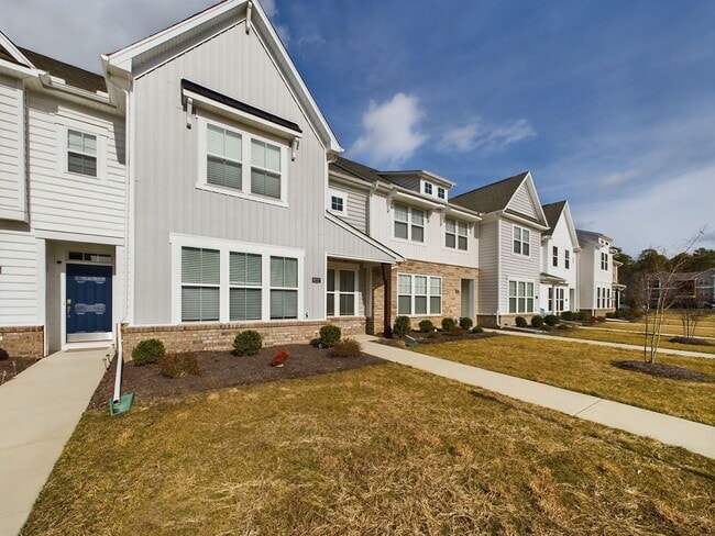 Building Photo - 6127 Buntline Ln