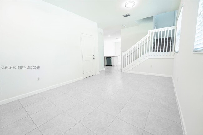 Foto del edificio - 2630 SE 12th St