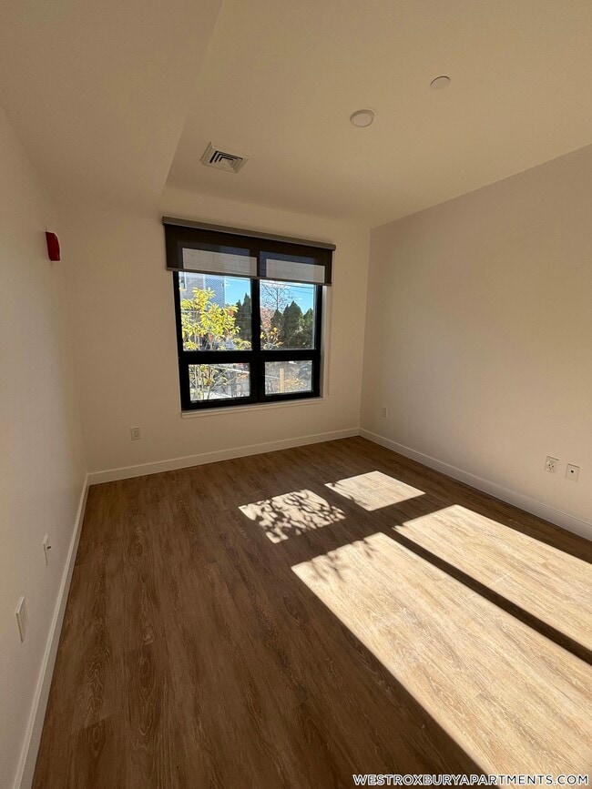 Building Photo - 199 Gardner St