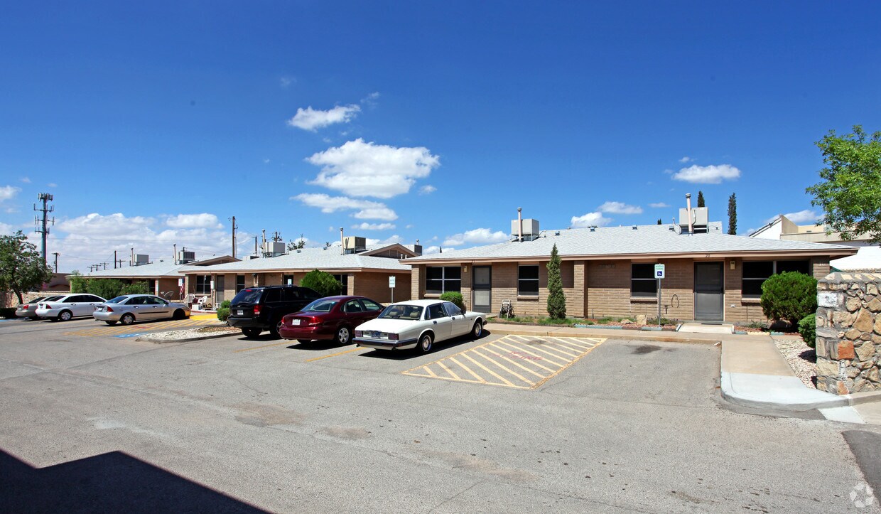 W. Baines Apartments Apartments in El Paso, TX