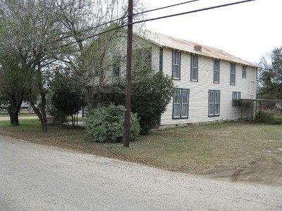 Primary Photo - 98 Edwards St