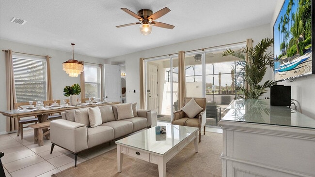 Building Photo - 1531 Carey Palm Cir
