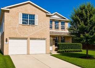 Building Photo - 413 Gemini Ln