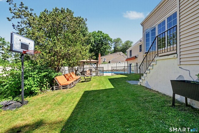 Building Photo - 59 Creeping Hemlock Dr