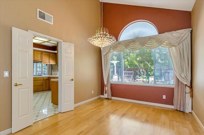 Foto del edificio - 11668 Olive Spring Ct