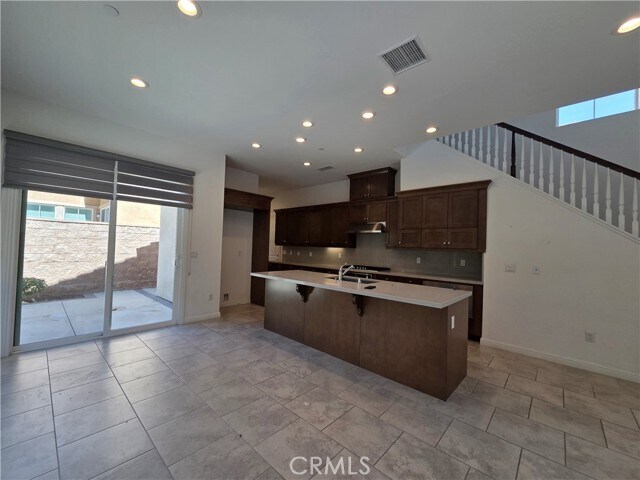 Building Photo - 20640 W Chestnut Cir