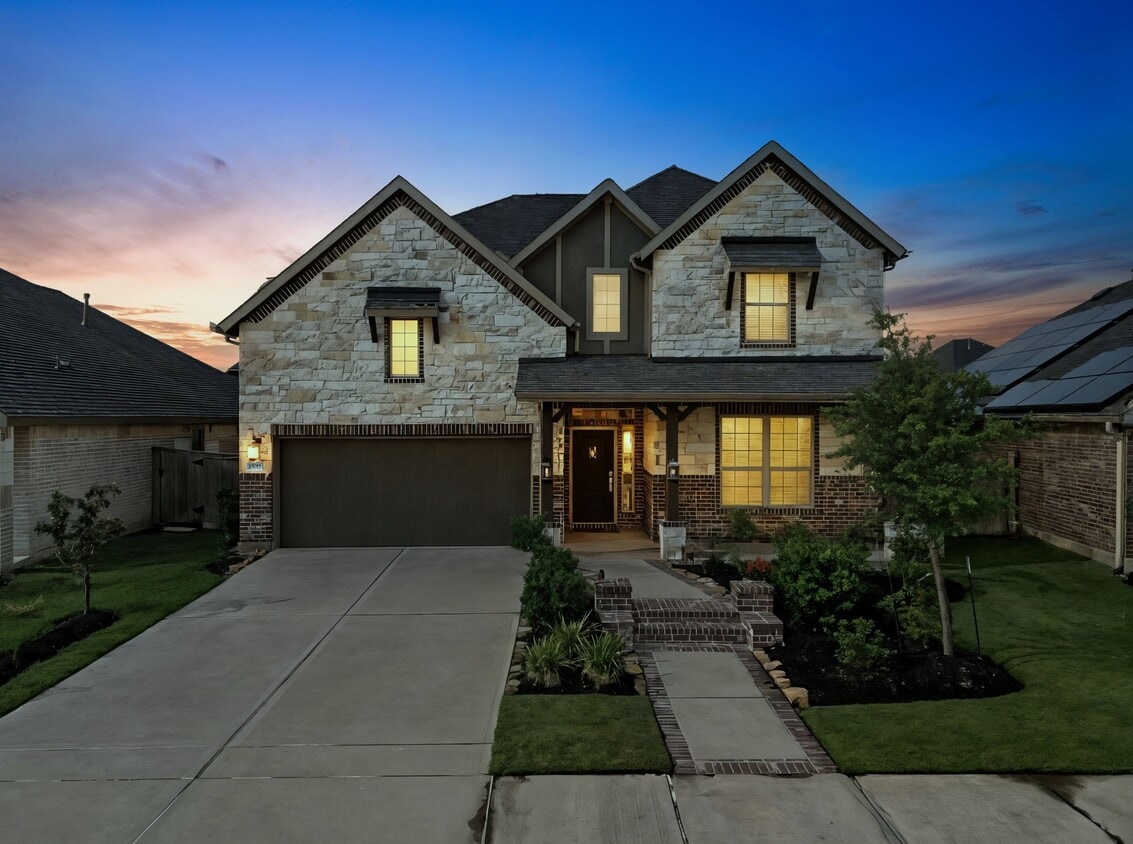 Foto principal - 15011 Old Horseshoe Lake Dr