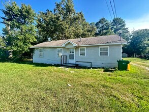 Building Photo - 4500 W 28th Ave