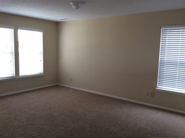 Foto del edificio - 5862 N Quincy Drive