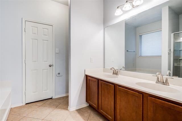 Building Photo - 5112 Rustic Ridge Dr