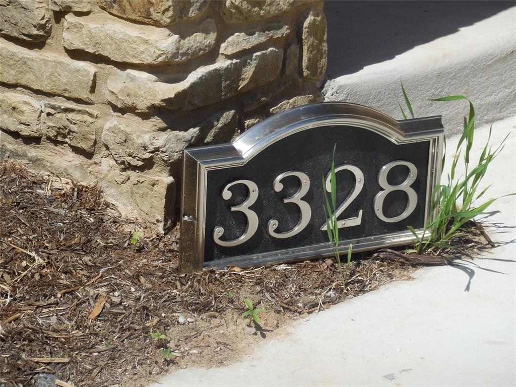 Primary Photo - 3328 Enclave Ln