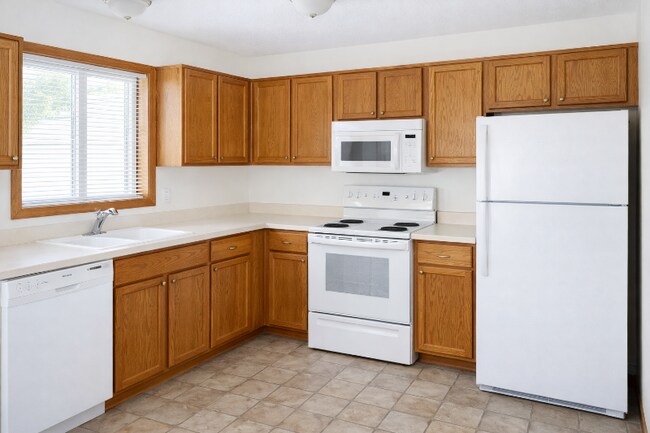 Foto del edificio - 10563 Martin St NW