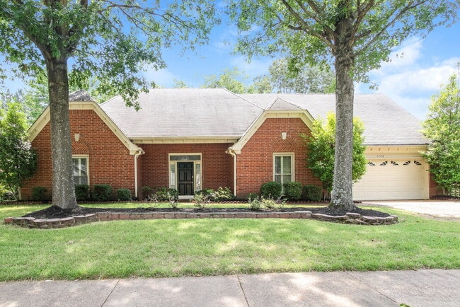Building Photo - 1728 Edgeburg Ln