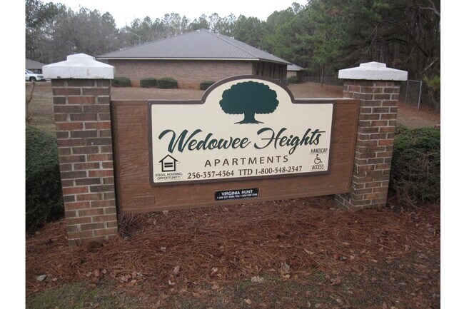 Foto del edificio - 125 Robin Rd