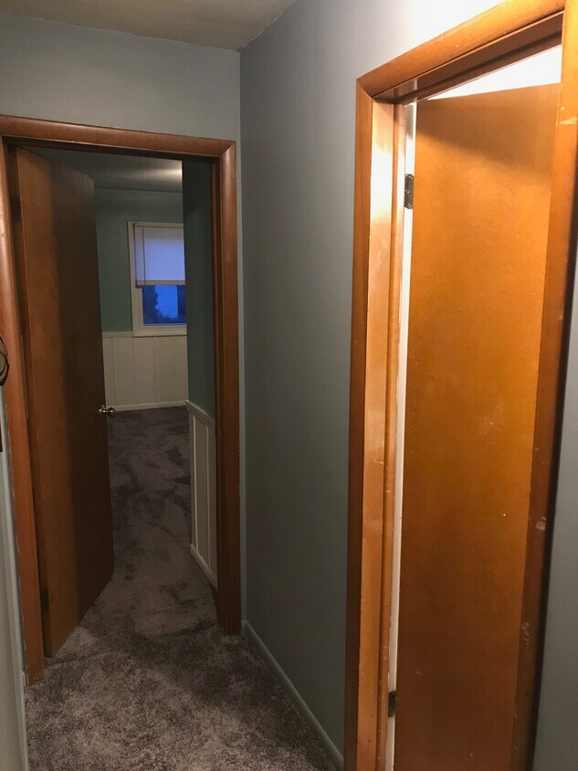 2612 Emerson Ave NW, Grand Rapids, MI 49544 House Rental in Grand