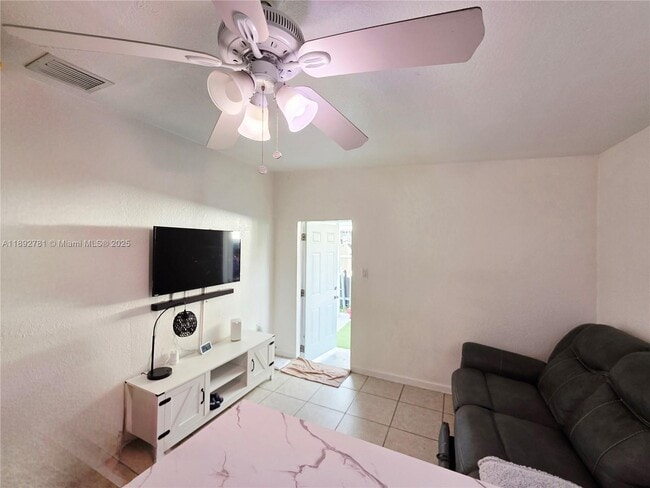 Foto del edificio - 2951 NW 154th Terrace