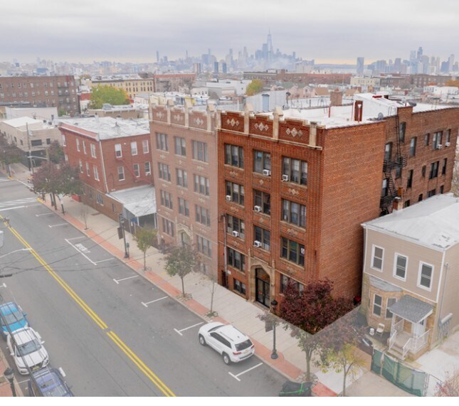 Foto principal - 411 15th St