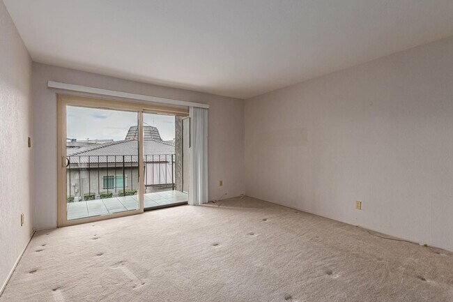 Foto del edificio - 7436 E Chaparral Rd