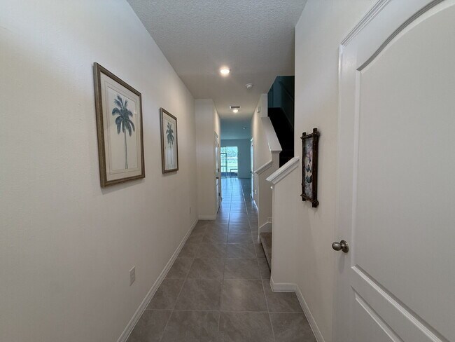 Building Photo - 2188 Tay Wes Dr