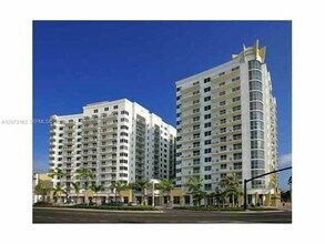 Building Photo - 1830 Radius Dr
