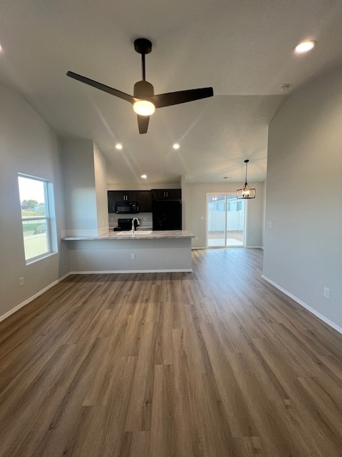 Foto principal - 3 Bed 2 Bath in Nampa!