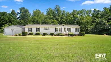 Building Photo - 352 Manson Rd