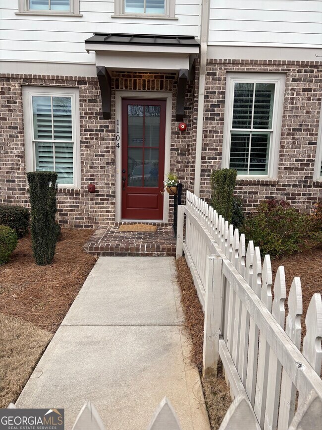 Building Photo - 1104 Thomas St