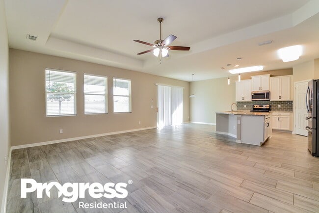 Building Photo - 950 Bay Bridge Cir