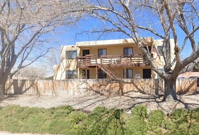 Front - 12205 Haines Ave NE