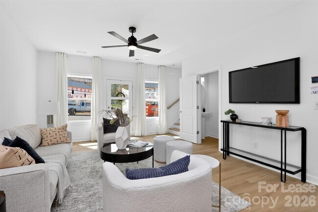 Foto del edificio - 3709 Lou Ann Ave