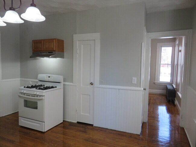 Foto del edificio - 216 Mansfield St