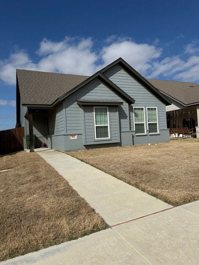 Foto del edificio - 3/2/2 GREAT NEIGHBORHOOD