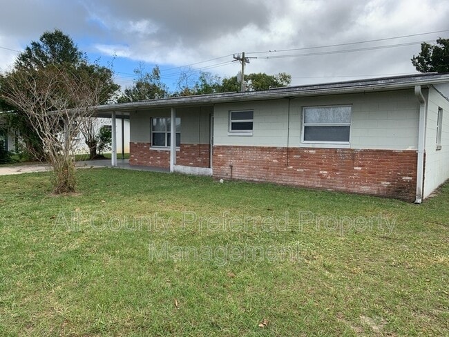 Building Photo - 2913 Rosemarie Dr