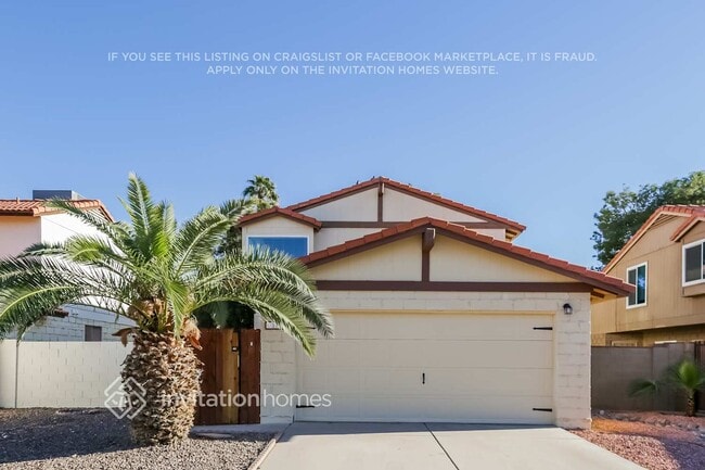 Building Photo - 2733 W Estrella Dr