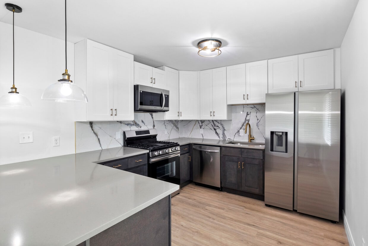 Cadence of Newport Apartments in Newport, KY