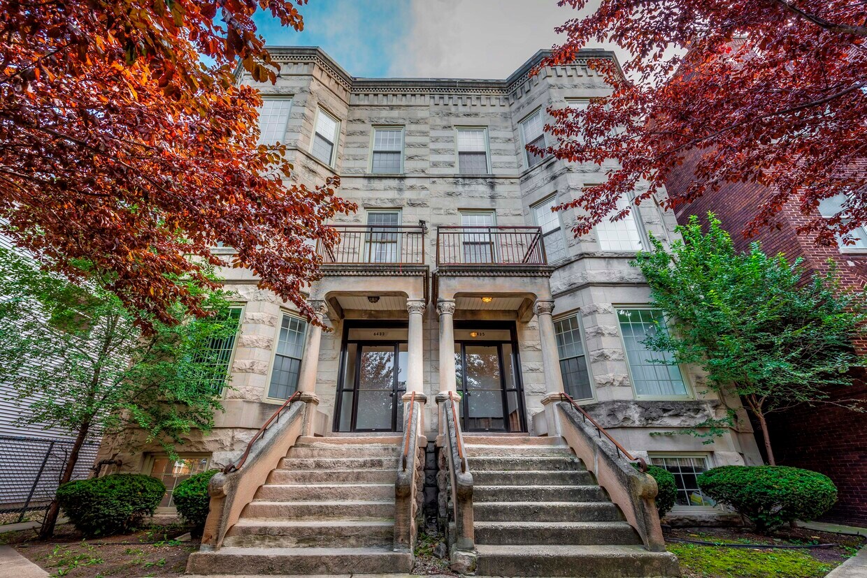 Foto principal - 6435 S Kenwood Ave
