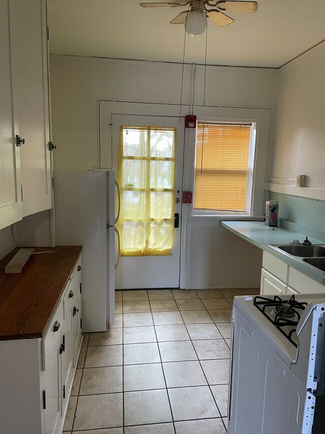 Foto del edificio - GrandAveW302-6